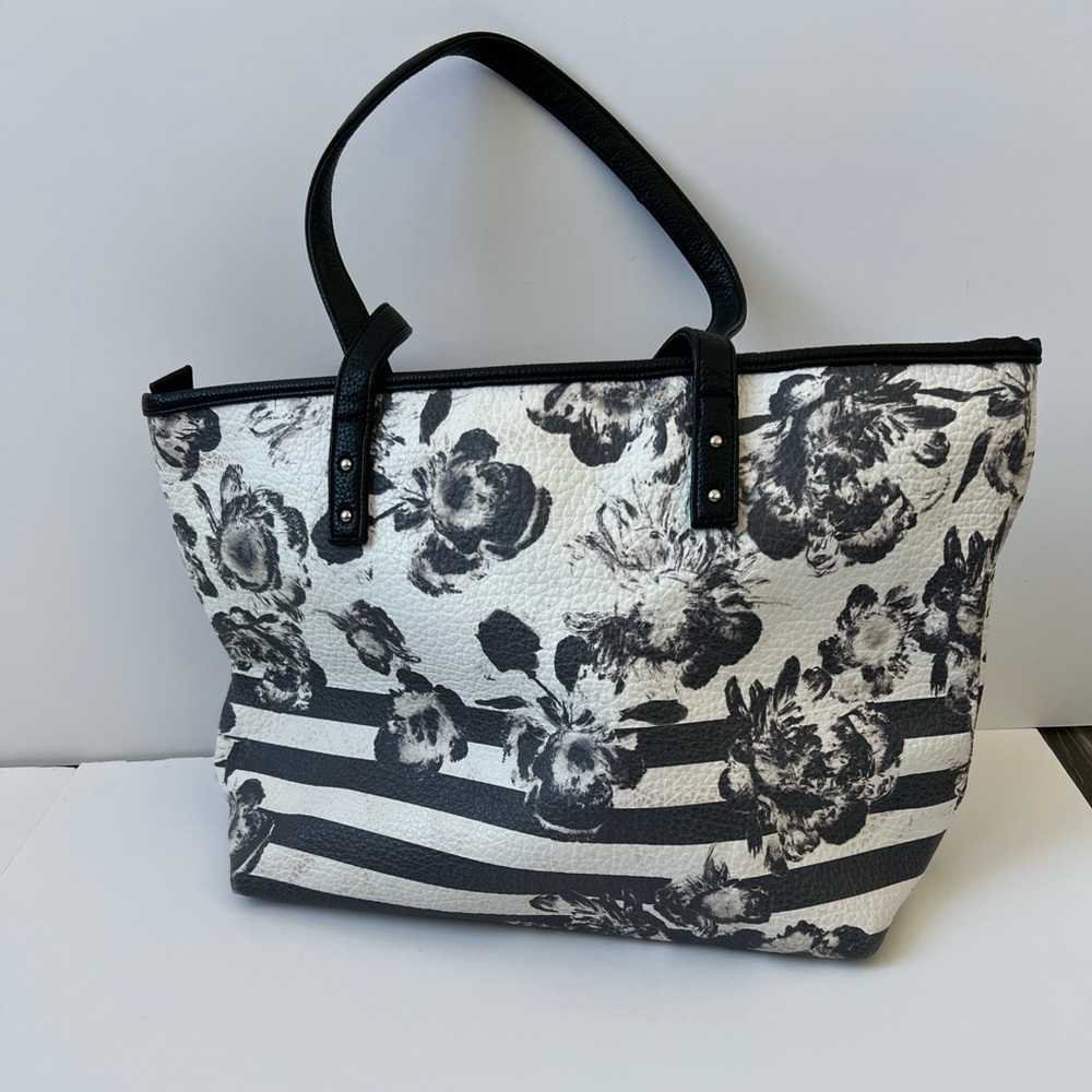 Kenzie Pocketbook